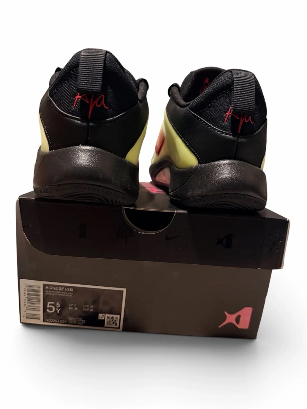 New in Box Nike A’One SE (GS) Brand New in Box 5.5Y / 7W Retail: $90 Aja Wilson